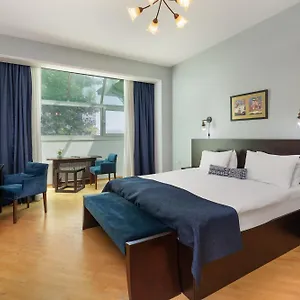 Bella Casa Hotel